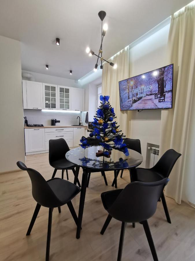 Soborna Apartment 罗夫诺 外观 照片