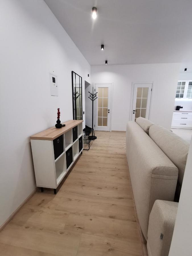 Soborna Apartment 罗夫诺 外观 照片