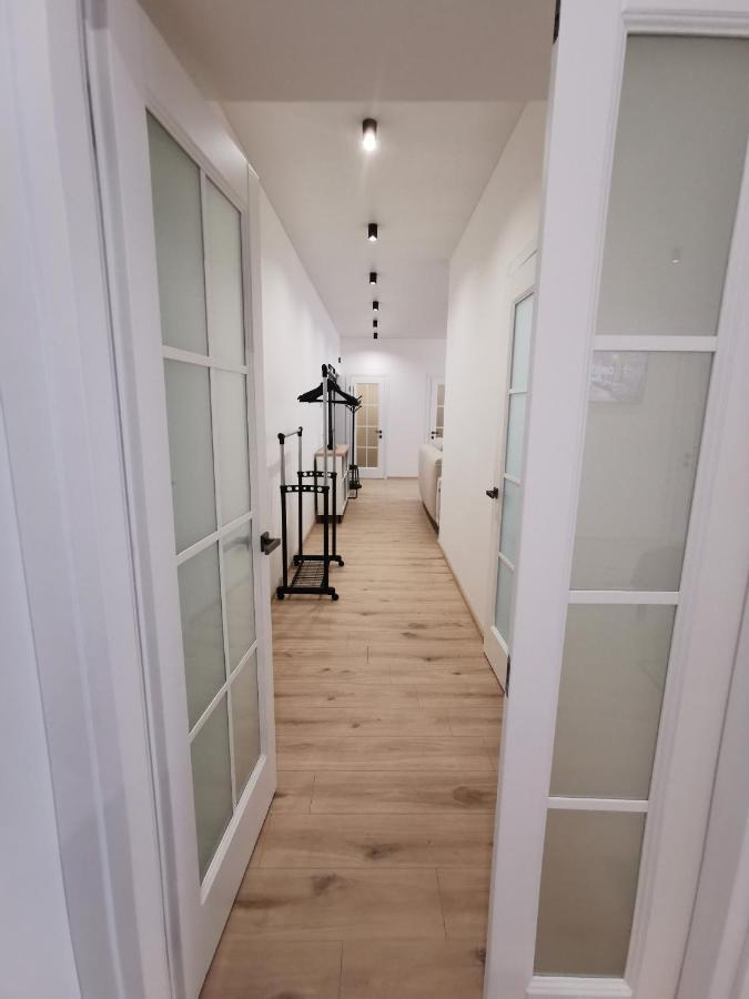 Soborna Apartment 罗夫诺 外观 照片