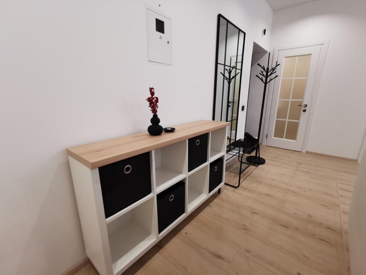 Soborna Apartment 罗夫诺 外观 照片