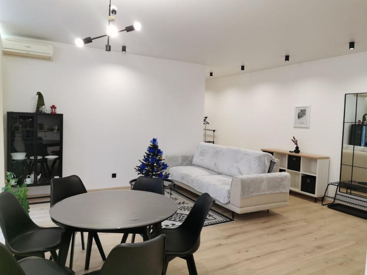 Soborna Apartment 罗夫诺 外观 照片