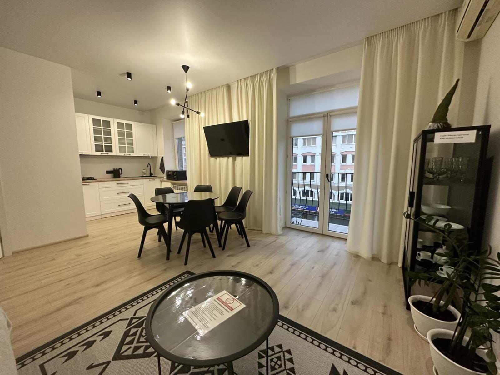 Soborna Apartment 罗夫诺 外观 照片