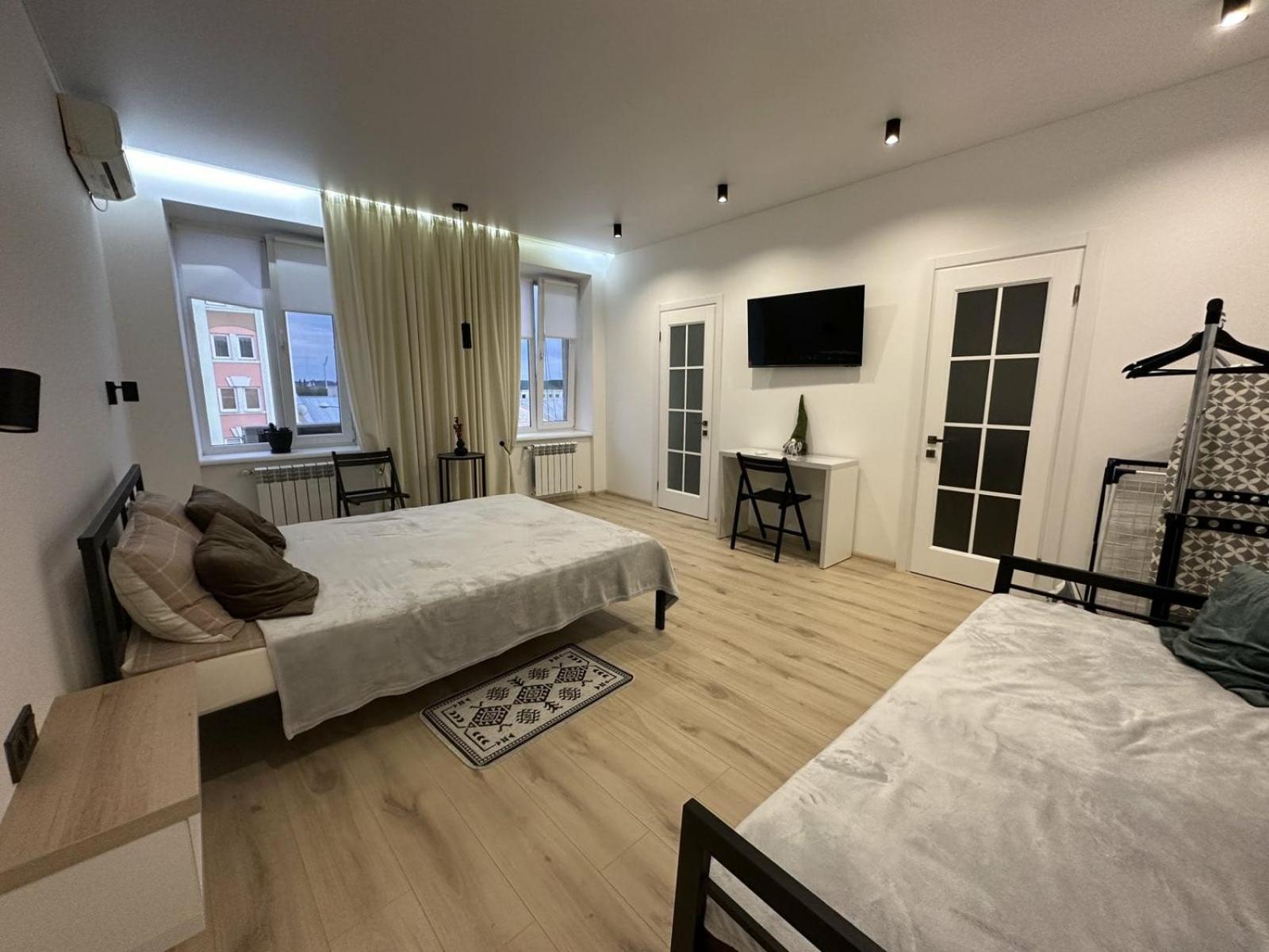 Soborna Apartment 罗夫诺 外观 照片